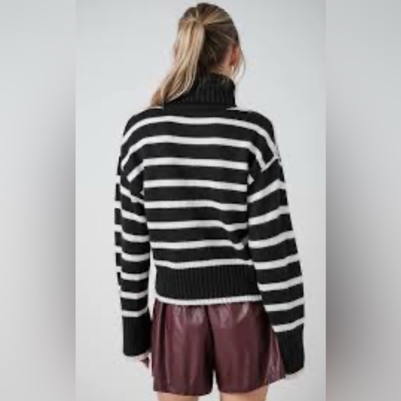 Z-Supply Josephine Striped Black and White Turtleneck Sweater NWT - Picture 2 of 12